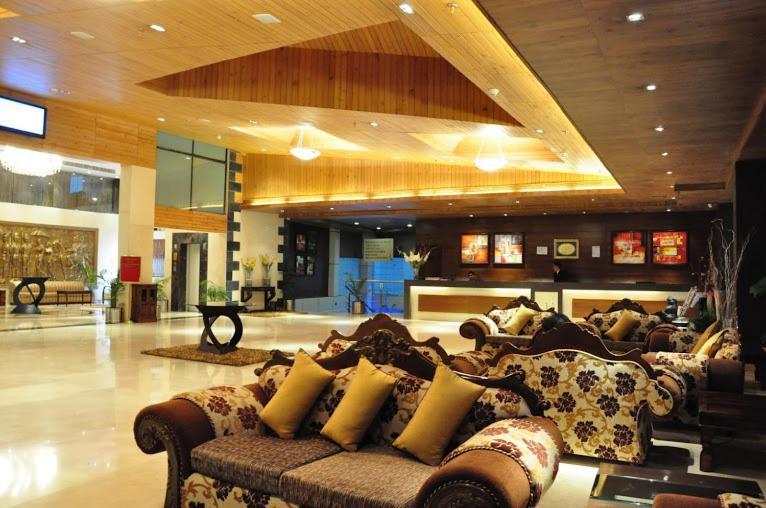The Victoria Grand Hotel & Spa Kasauli Exteriér fotografie