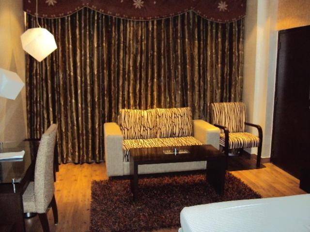 The Victoria Grand Hotel & Spa Kasauli Exteriér fotografie